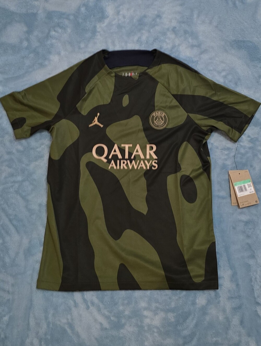 Jordan Kids XL Camo Football Jersey in Olive Green/Black with Gold Accents